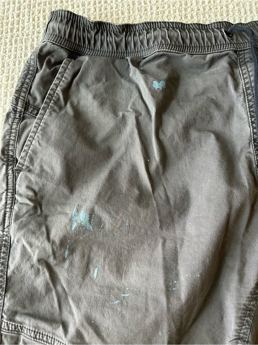 Quiksilver Men's Olive Green and Gray Shorts Bundle - Picture 8 of 15